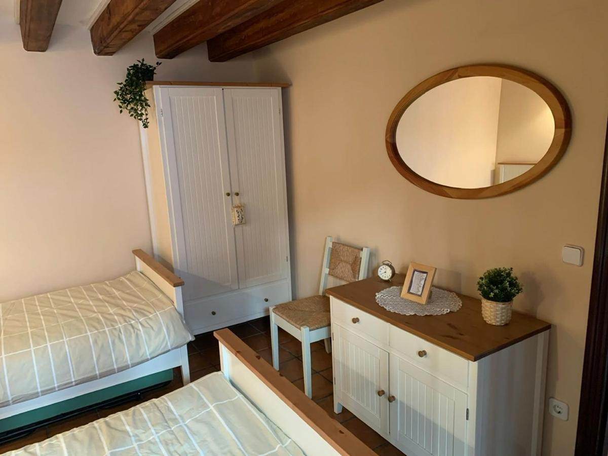 Vivienda Turistica La Caldera Apartment Soria Bagian luar foto