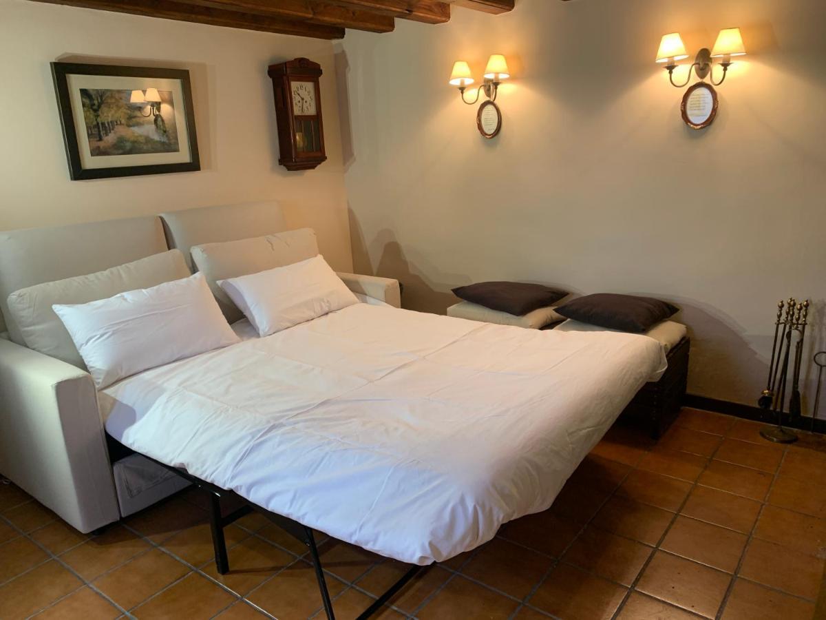 Vivienda Turistica La Caldera Apartment Soria Bagian luar foto